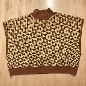Sweater vest